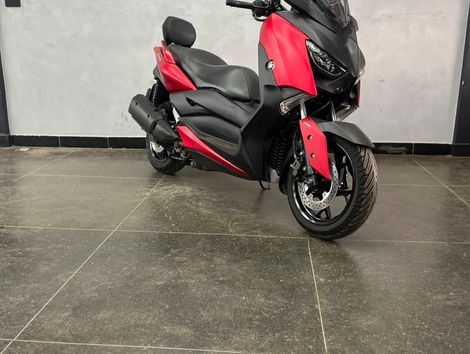 YAMAHA XMAX 250
