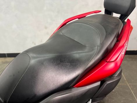 YAMAHA XMAX 250