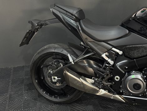 SUZUKI GSX-S 1000