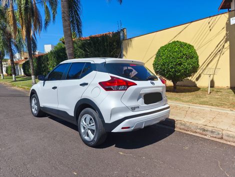 Nissan KICKS Active 1.6 16V Flex Aut.