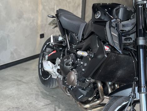 YAMAHA MT-09 850cc/ABS