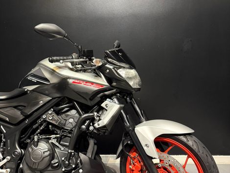 YAMAHA MT-03 321/ABS