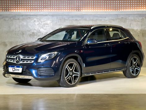 Mercedes GLA 250 Sport 2.0 TB 16V 4x2  211cv Aut.