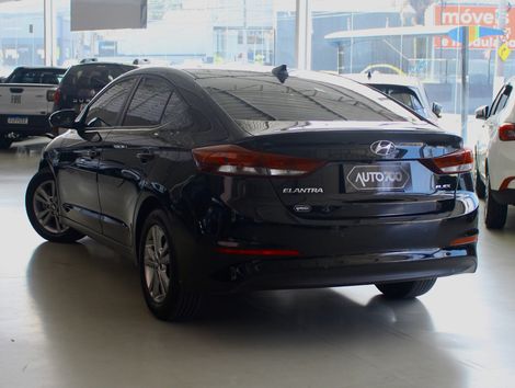 Hyundai Elantra 2.0 16V Flex Aut.