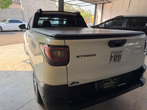 Fiat Strada Freedom 1.3 Flex 8V  CS Plus