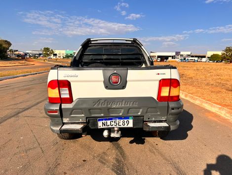 Fiat Strada Adventure1.8/ 1.8 LOCKER Flex CD