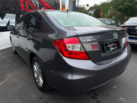 Honda Civic Sedan LXS 1.8/1.8 Flex 16V Mec. 4p
