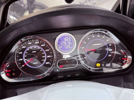 DAFRA MAXSYM 400i