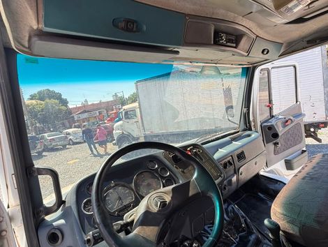 MERCEDES-BENZ L-1620 3-Eixos 2p (diesel)