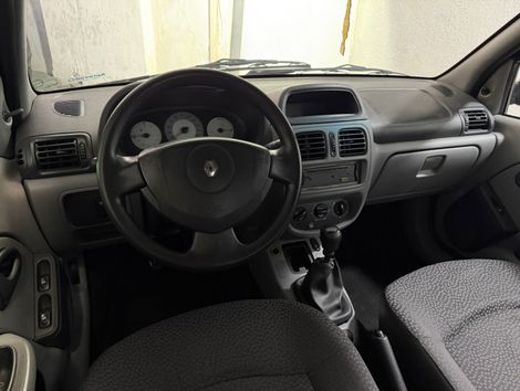 Renault Clio Sed. Authentique Hi-Flex 1.0 16V 4p