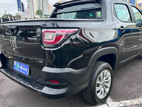 Fiat Strada Freedom 1.3 Flex 8V CD
