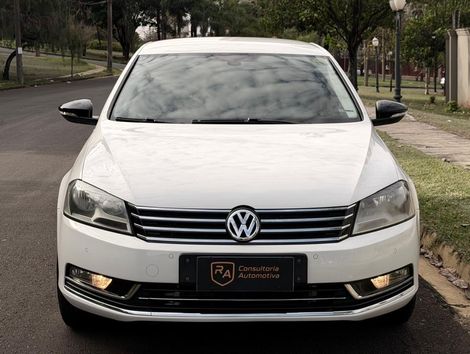 VolksWagen Passat TB 2.0 FSI/TSI 211cv Tiptronic 4p