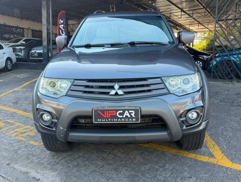 Mitsubishi Pajero OUTDOOR 3.2 4x4 T.I. Dies.5p Aut.