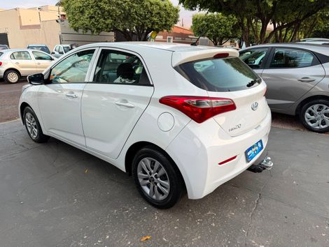 Hyundai HB20 C.Style/C.Plus 1.6 Flex 16V Aut.