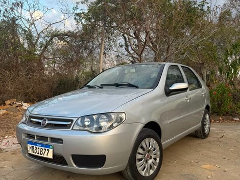 Fiat Palio Celebration 1.0 Fire Flex 8V 2p