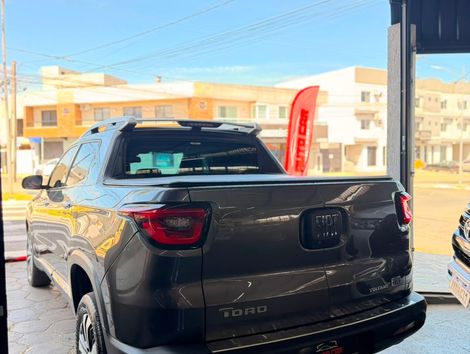 Fiat Toro Volcano 1.3 T270 4x2 Flex Aut.