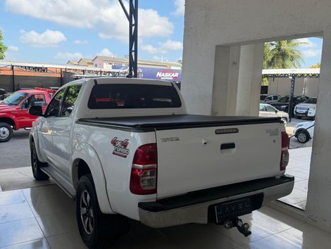 Toyota Hilux CD SRV D4-D 4x4 3.0 TDI Diesel Aut