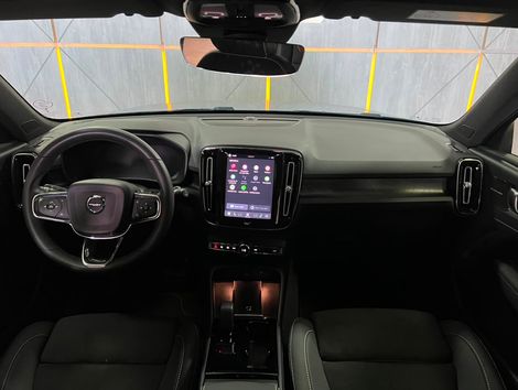 Volvo XC 40 Recharge Plus (Elétrico)