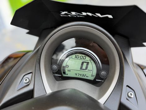 YAMAHA NMAX 160