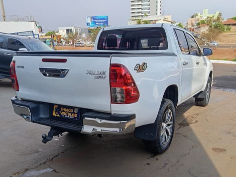 Toyota Hilux CD SRV 4x4 2.8 TDI Diesel Aut.
