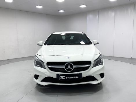 Mercedes CLA-200 Urban 1.6 TB 16V/Flex Aut.