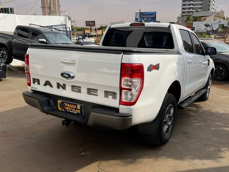 Ford Ranger XLS 2.2 4x4 CD Diesel Aut.