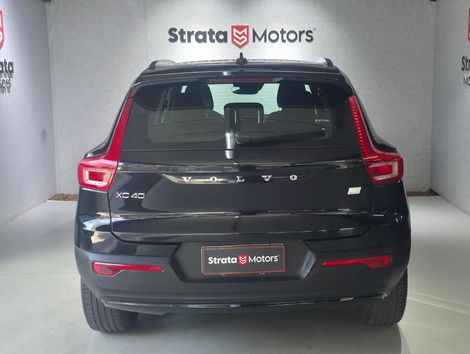 Volvo XC 40 T-5 R-DESIGN 1.5 FWD (Híbrido)