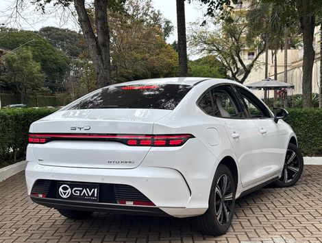 BYD King GS 1.5 16V Aut. (Hibrido)