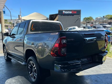 Toyota Hilux CD SRX 4x4 2.8 TDI 16V Diesel Aut.