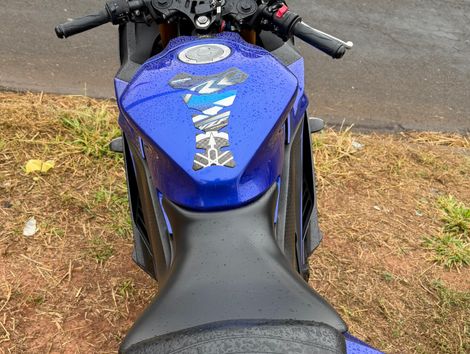 YAMAHA YZF R-3 321/ABS