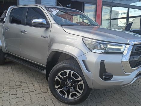 Toyota Hilux CD SRX 4x4 2.8 TDI 16V Diesel Aut.