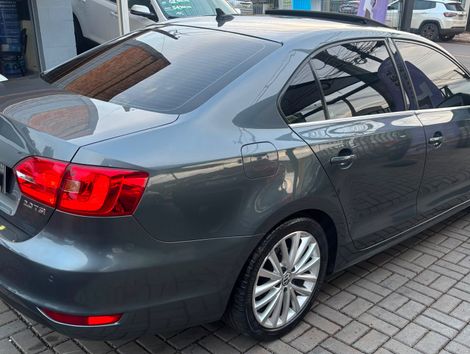 VolksWagen JETTA Highline 2.0 TSI 16V 4p Tiptronic
