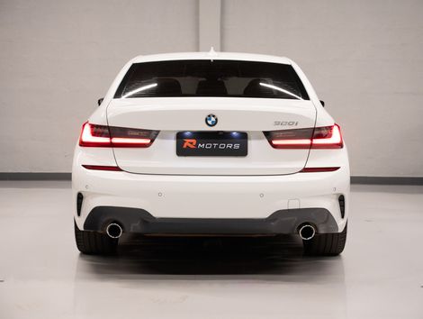 BMW 320i Active Flex
