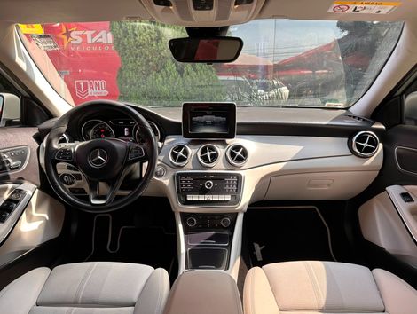 Mercedes GLA 200 Style 1.6 TB 16V/Flex Aut.