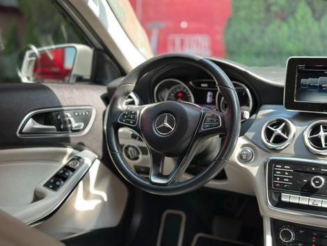Mercedes GLA 200 Style 1.6 TB 16V/Flex Aut.
