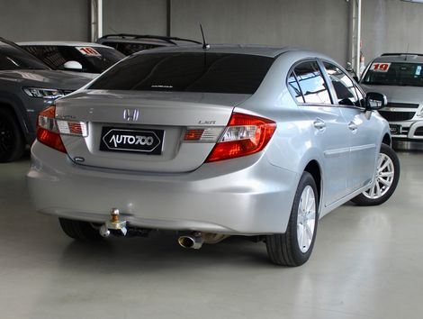 Honda Civic Sedan LXR 2.0 Flexone 16V Aut. 4p