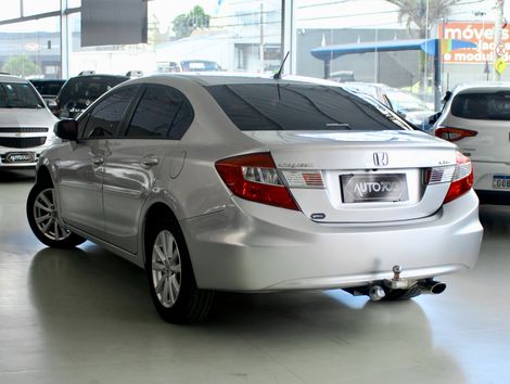 Honda Civic Sedan LXR 2.0 Flexone 16V Aut. 4p