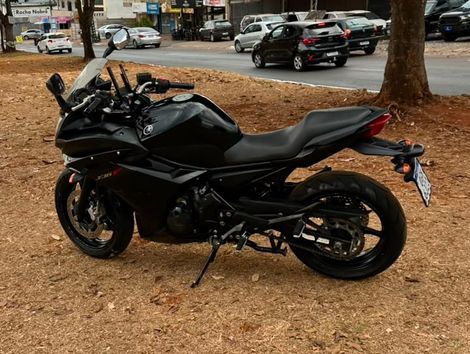 YAMAHA XJ6 F