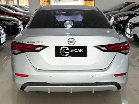 Nissan Sentra Exclusive 2.0 16V Aut.