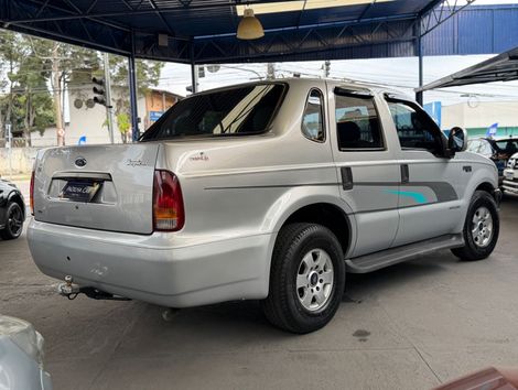 Ford F-250 Tropical 4.2 CE / CD Diesel TB