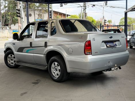Ford F-250 Tropical 4.2 CE / CD Diesel TB