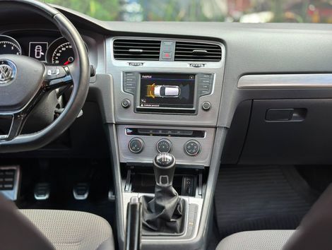 VolksWagen Golf Comfortline 1.0 TSI Total Flex Mec.