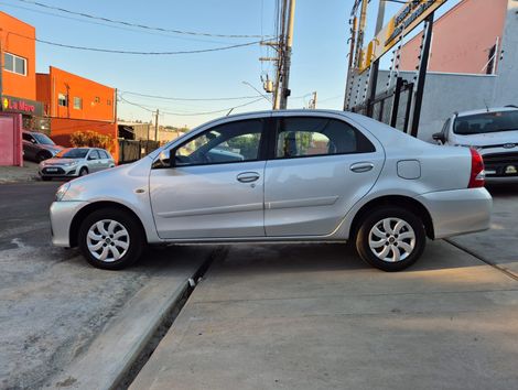 Toyota ETIOS XS 1.5 Flex 16V 5p Aut.