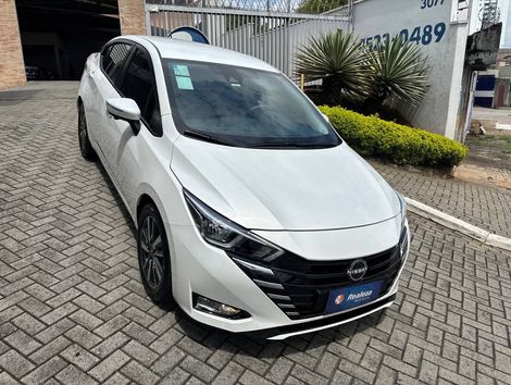 Nissan VERSA Advance 1.6 16V Flex Aut.