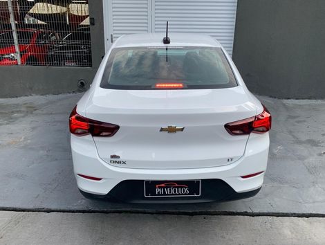 Chevrolet ONIX SEDAN Plus LT 1.0 12V Flex 4p Mec.