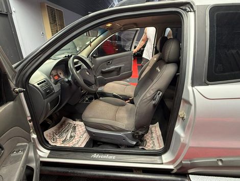 Fiat Strada Adventure1.8/ 1.8 LOCKER Flex CD