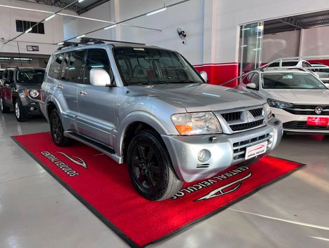 Mitsubishi Pajero HPE Full 3.2 4x4 T.I.Dies. 5p Aut