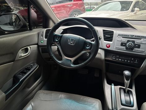 Honda Civic Sedan LXR 2.0 Flexone 16V Aut. 4p