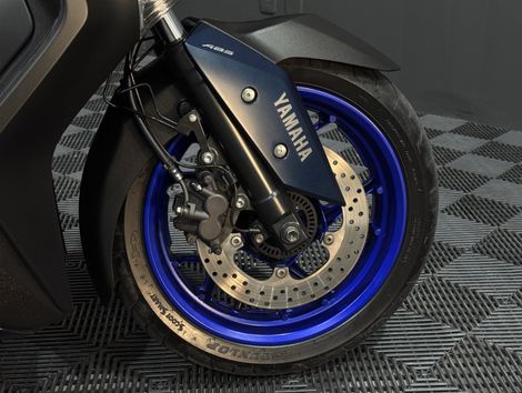 YAMAHA XMAX 250 ABS
