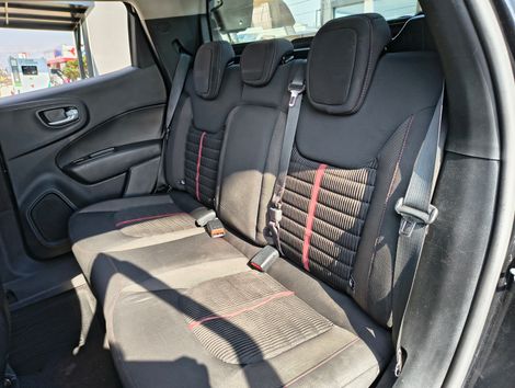 Fiat Toro Freedom 1.8 16V Flex Aut.